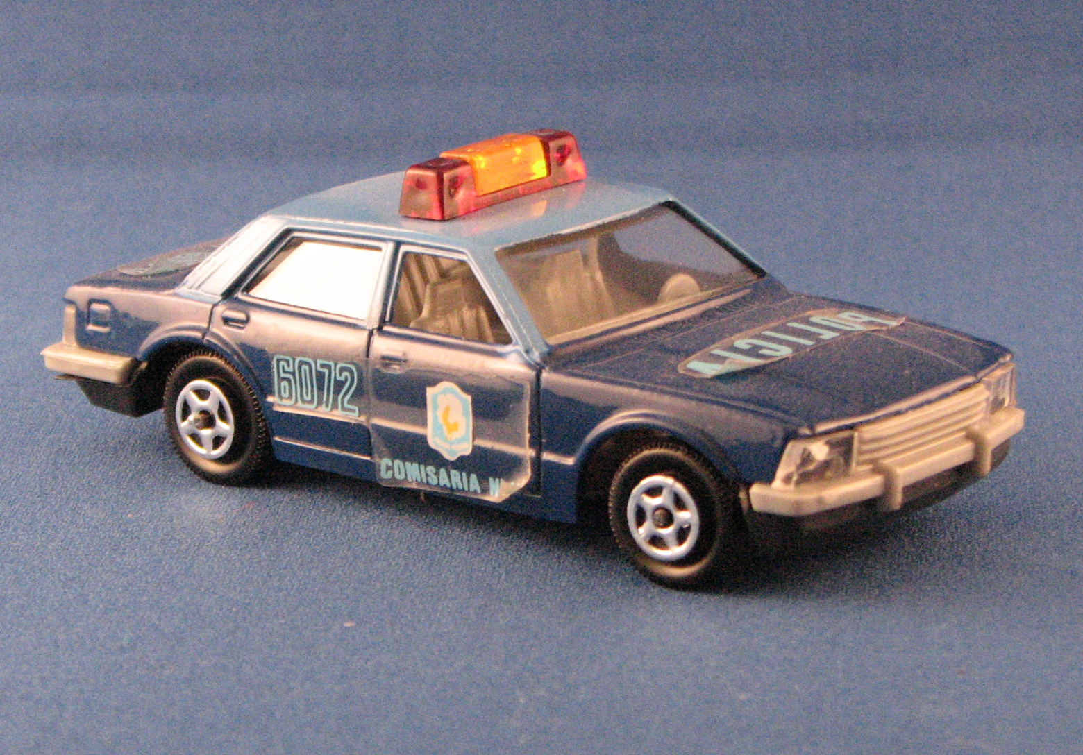 Galgo Ford Taunus Police car
